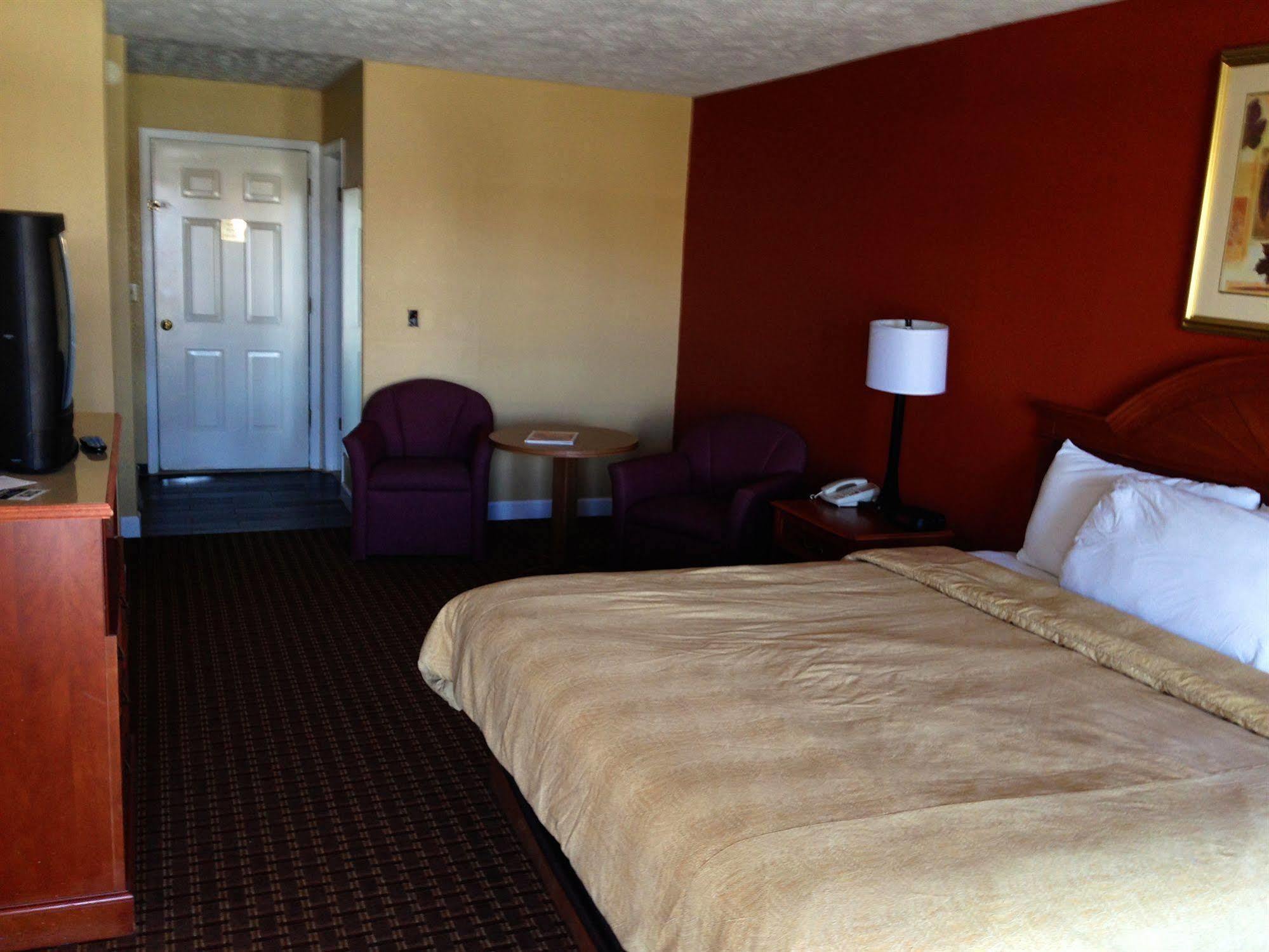 Econo Lodge Sevierville-Pigeon Forge On The River Bagian luar foto